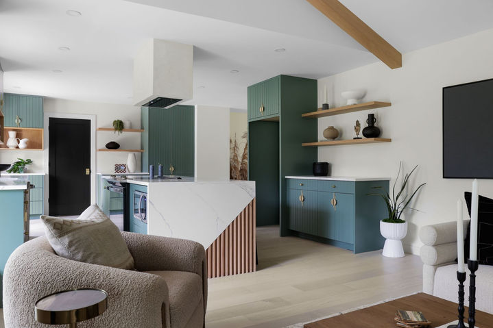 Toulouse Drive in Austin, kitchen living, staged by The Staged Haus