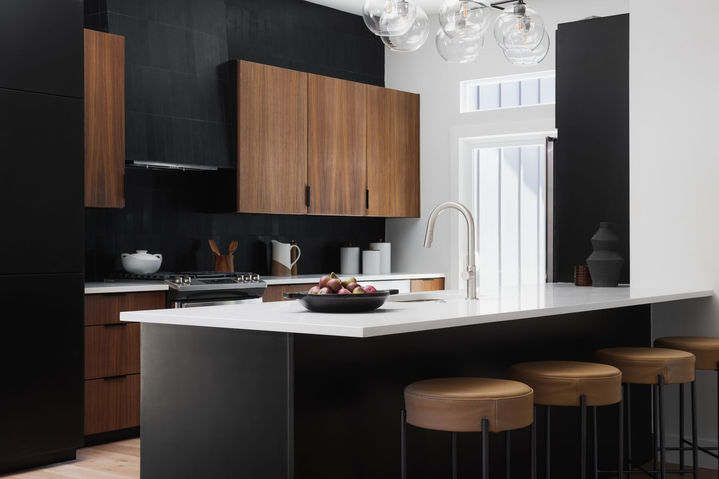 Roxanna Drive in Austin, kitchen island, staged by The Staged Haus