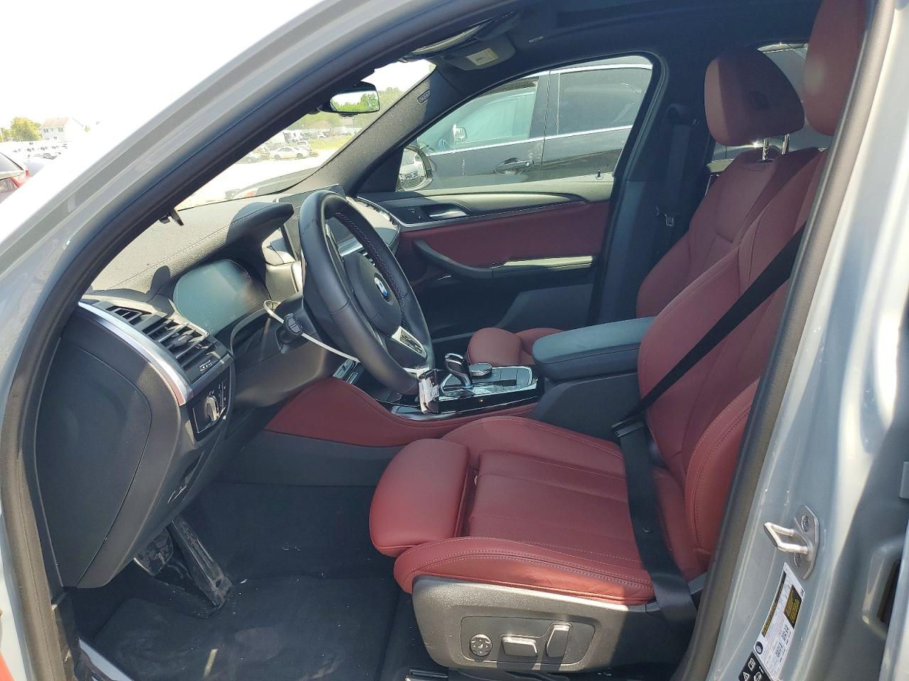 2025 BMW X4 M40I