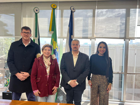 Prefeita Elizabeth Schmidt recebe a CCR PRViaspara falar sobre obras em PG