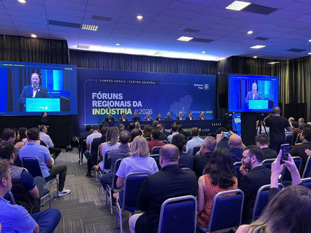 Presidente da AMCG, Gerson Nunes, destaca o potencial dos Campos Gerais durante o Fórum da Indústria