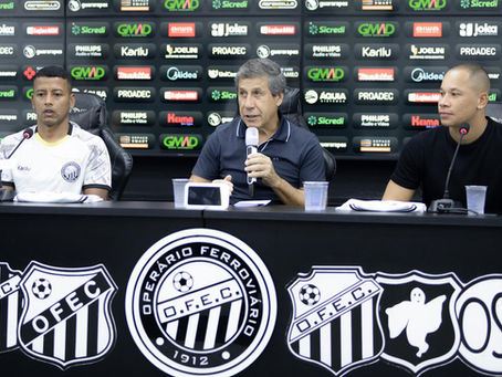 Fantasma: o atacante Caio Dantas e o lateral-direito Maguinho são apresentados em coletiva nessa segunda-feira (30)
