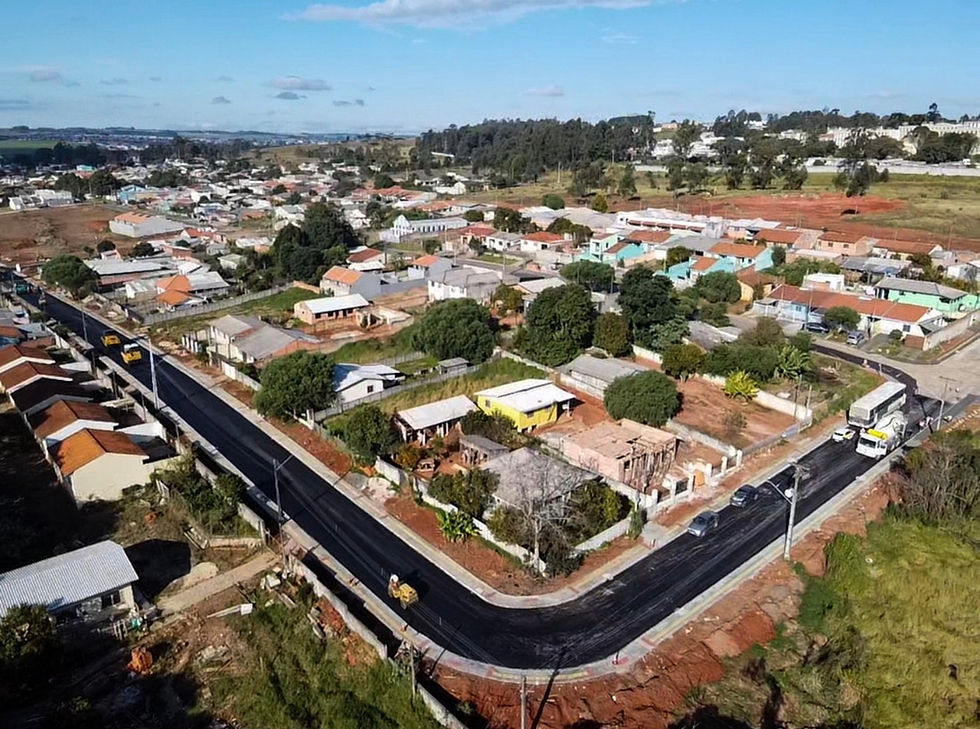 Obras avançam na Vila Mezzomo, que já tem trechos com asfalto novo