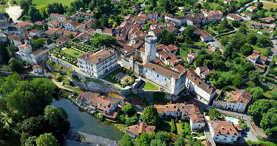 bourdeilles-guide_perigord_035_2.jpg