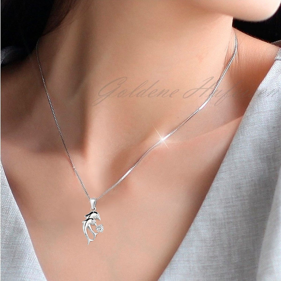 beispielfoto kette auf hals