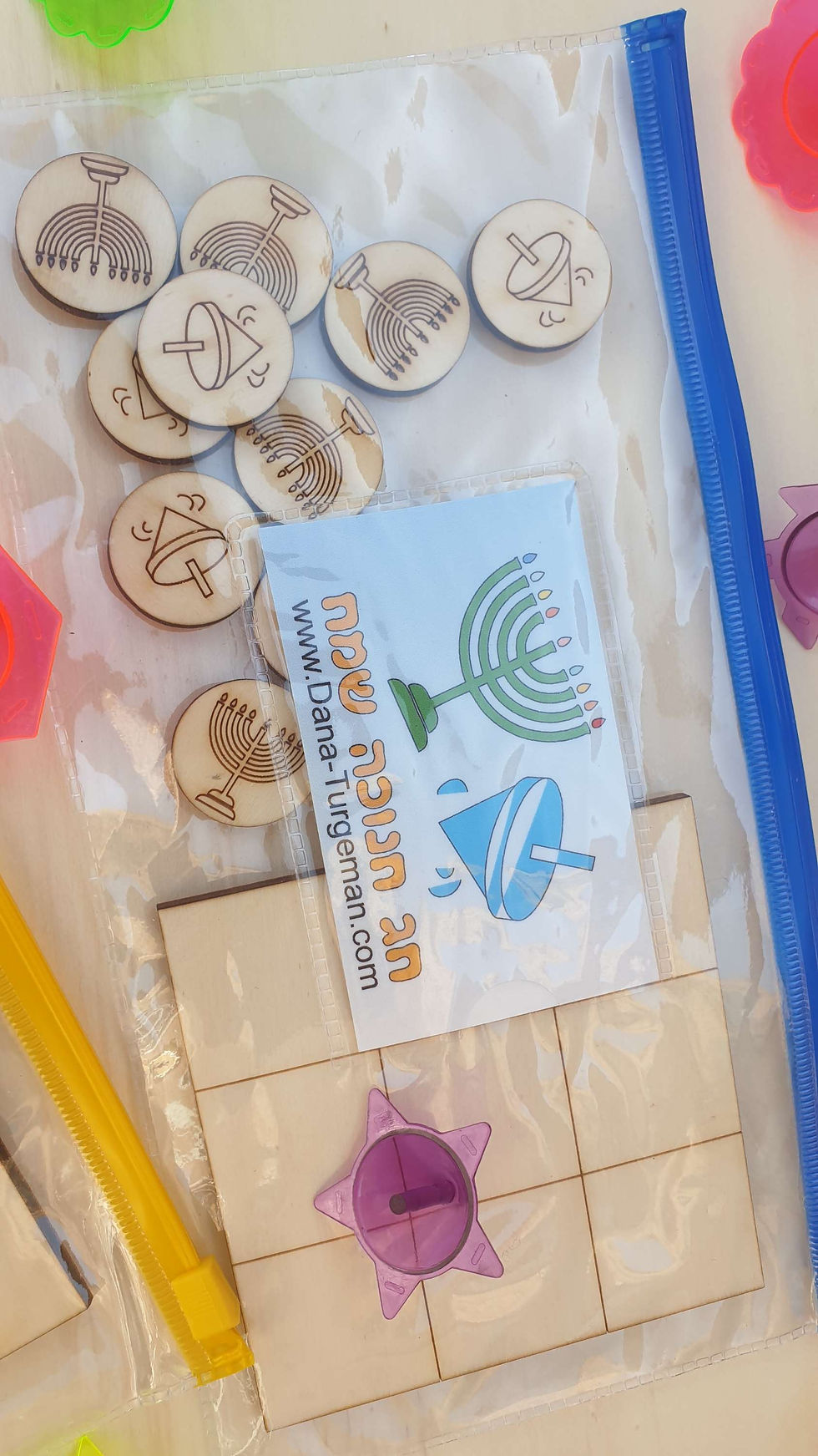 תמונה ממוזערת: משחק מדליק לחנוכה (איקס עיגול) מעץ. מחיר ברכישה מרוכזת  מעל 25 יח'