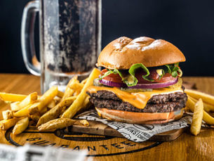 Smashburger names Jim Sullivan as CEO