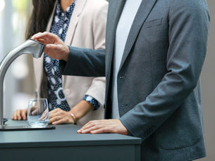 Vivreau introduces new water dispenser aimed at reducing plastic waste