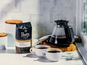 JAB to buy Mondelēz's €2.16bn stake in JDE Peet's, new CEO announced