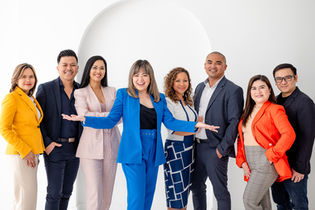 Business Photo Session at Sunday Sunday Studio in Markham with Fefe Flores Photography