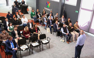 6 lessons Bulgarian startups can learn from Booking.com, Amazon, and Netflix- Insights from Jeff Hoffman’s Campus X talk