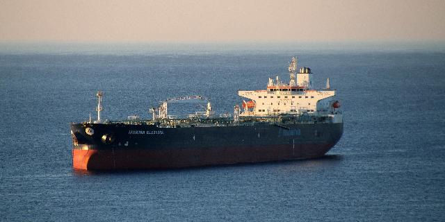 Oil tanker - Image source: © Pixabay Image by Freiheitsjunkie from Pixabay
