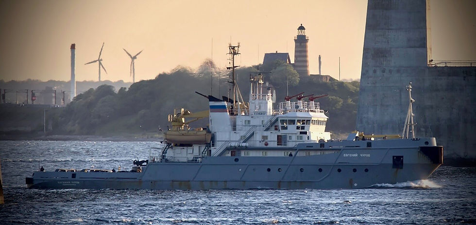 The Tug SB-921 Evgeniy Churov