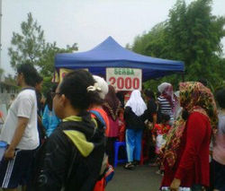 Chaplin sosis bakar cbg car free day