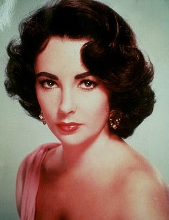 Elizabeth Taylor (Credit: IMDb)
