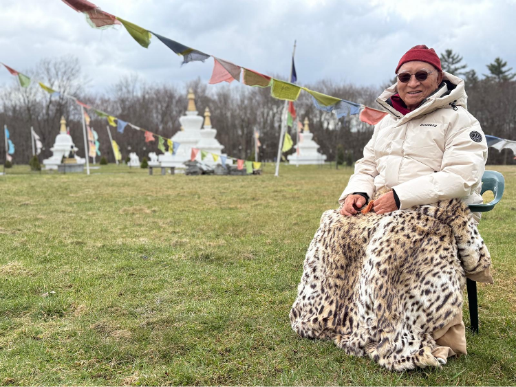 Shiny Happy People on Retreat at PSL!