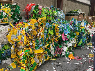 mixed colour bales.jpeg