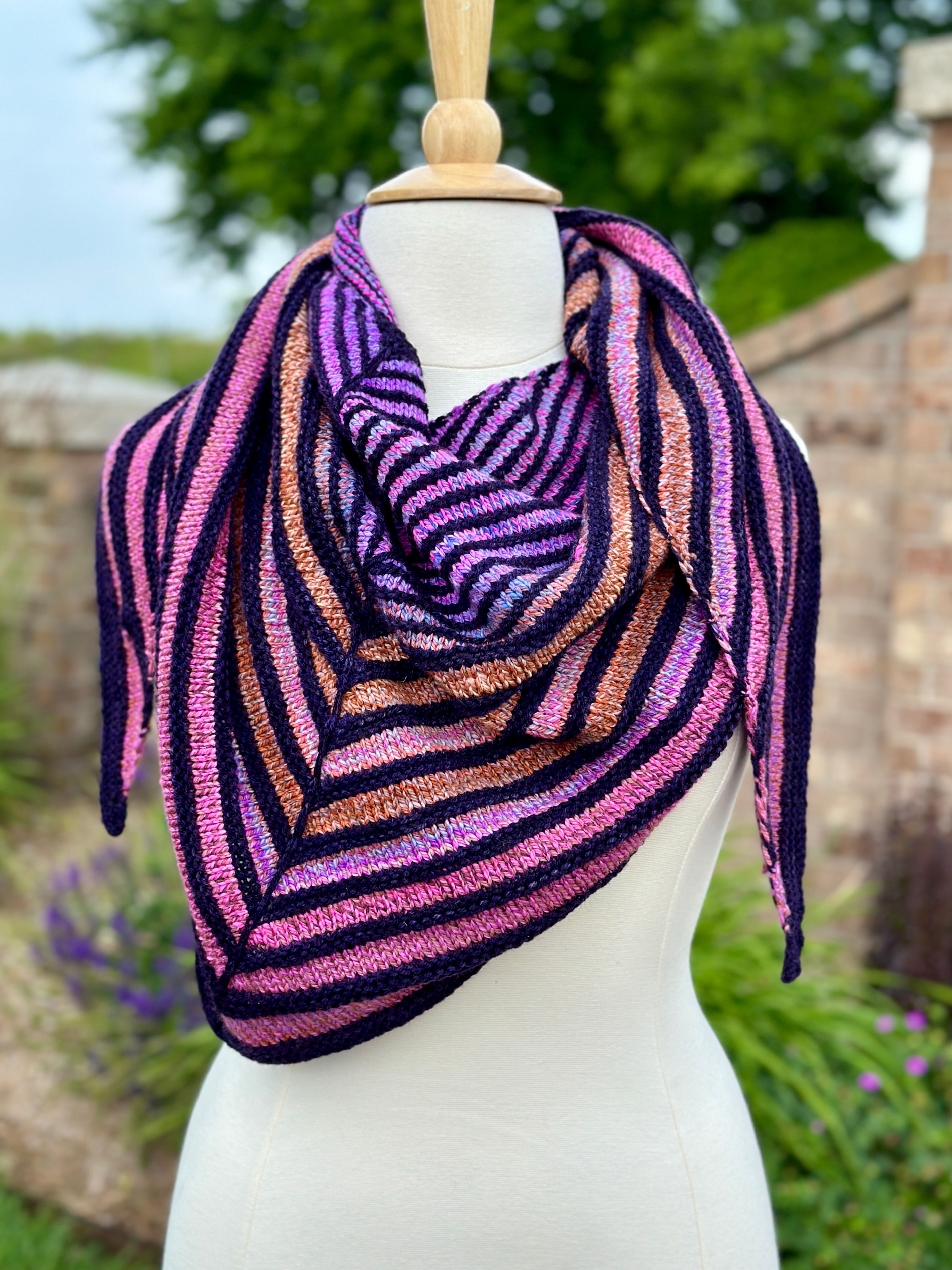 Grand Meadow Wrap Pattern