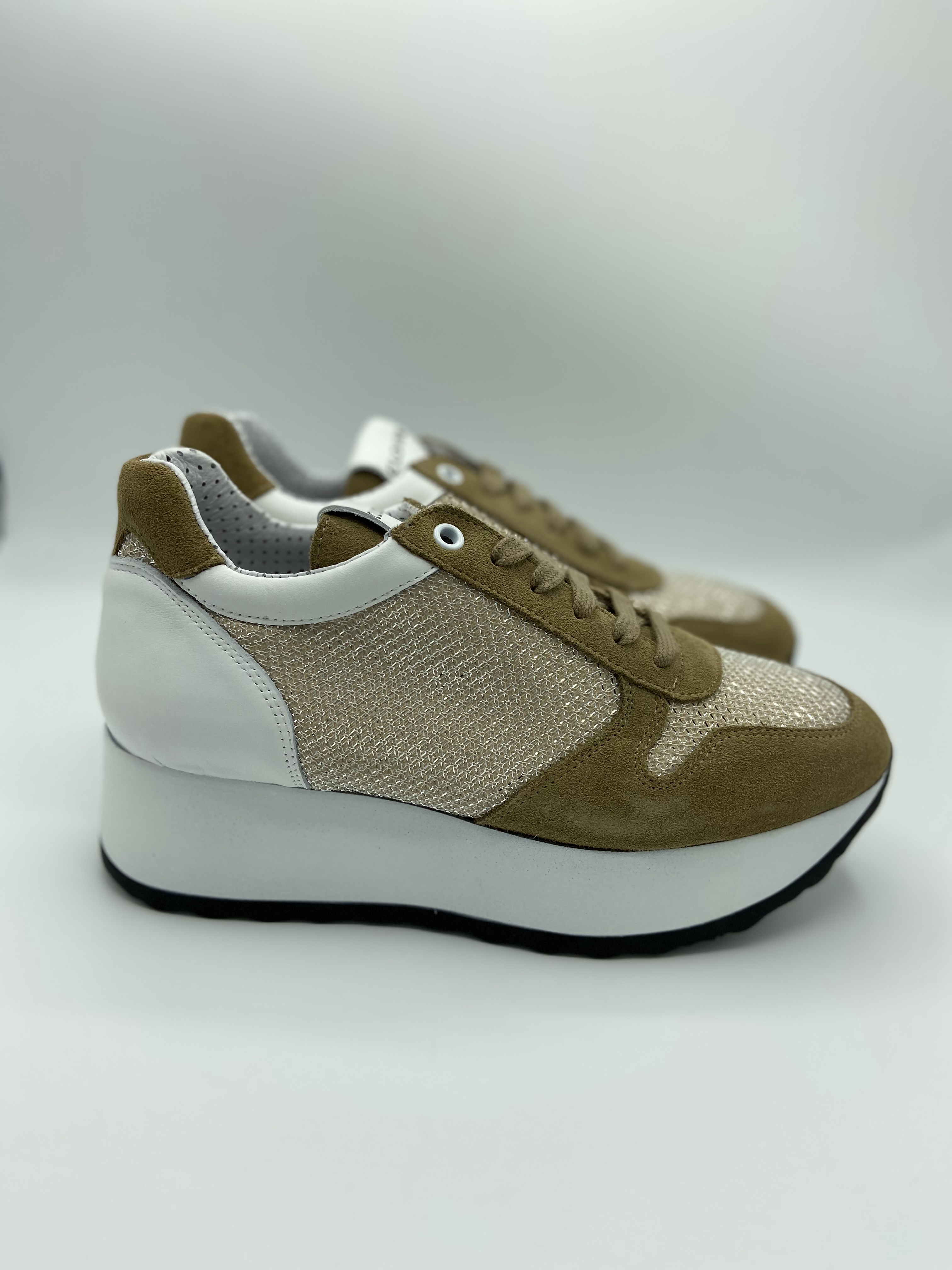 CLOVER CAMELOT BEIGE