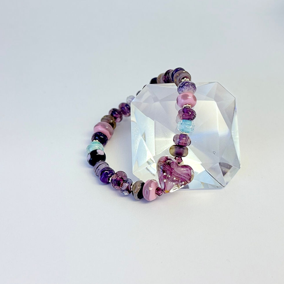 Lampwork bracelet on large diamond