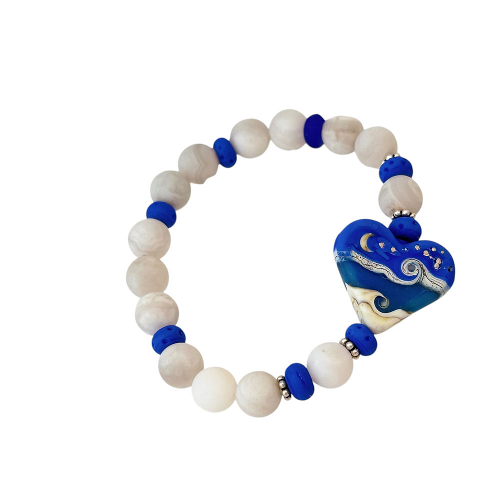 Blue and white gemstone and lampwork heart bracelet
