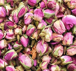 Dried Rosebuds