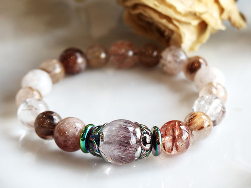 ブラジル産スーパーセブン13mmとタイガールチルクォーツ9mm ① | Gems