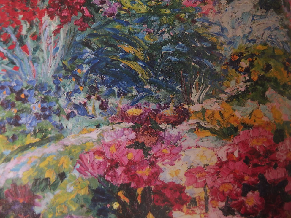 サムネイル： 年月をかけて波に揉まれ角が取れたガラスの欠片 sea glass