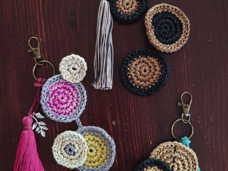 1月21日(水)26日(月)和紙糸編みの時間~国立のアトリエterraさんにて開催のレッスンサンプルの和紙糸編みのファーストキーホルダー