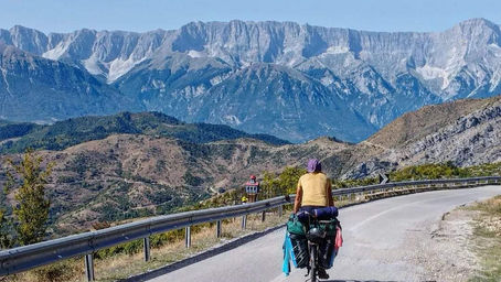 Dans les montagnes Albanaises