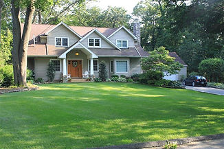 Sod Lawn Before 3.jpg