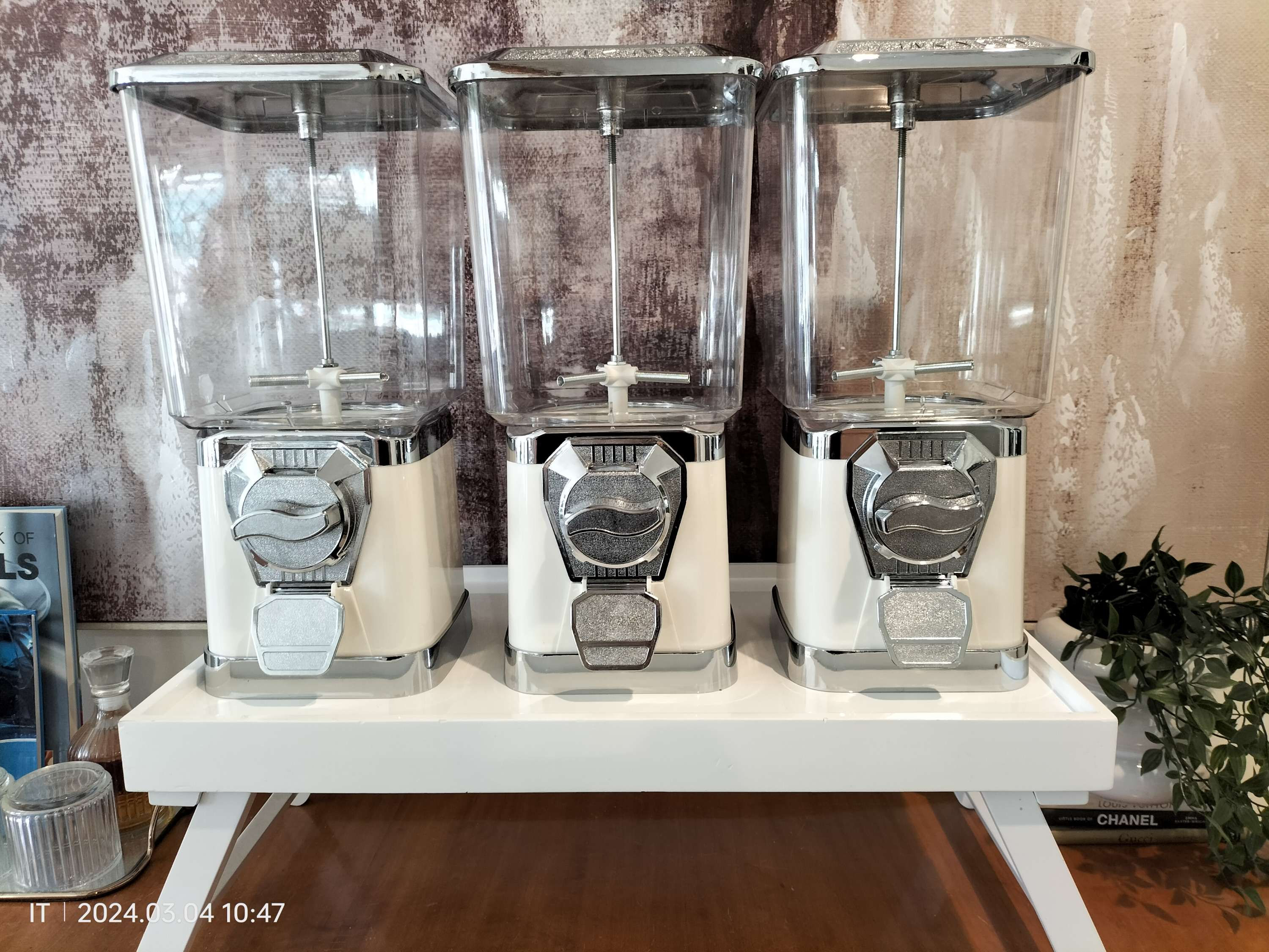 Lolly bar vending machines x3