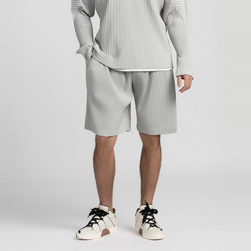 Summer Shorts Men Oversized Fashion Casual Pleated Shorts Men Japanese Streetwea