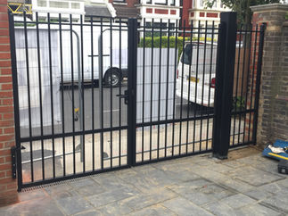 LIGNOL Aluminium Traditional Gate