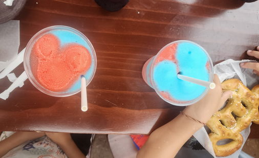 Smoothies in Mickey style