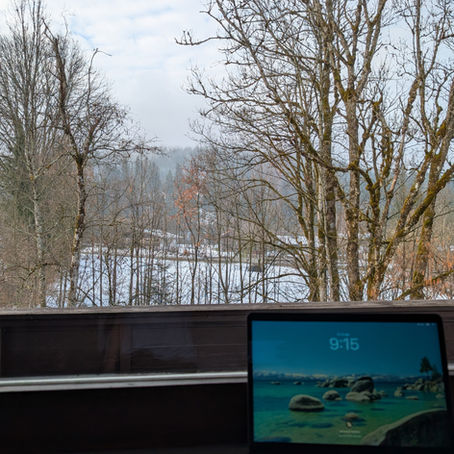 My Digital Nomad POV: When Reality Meets Social Media