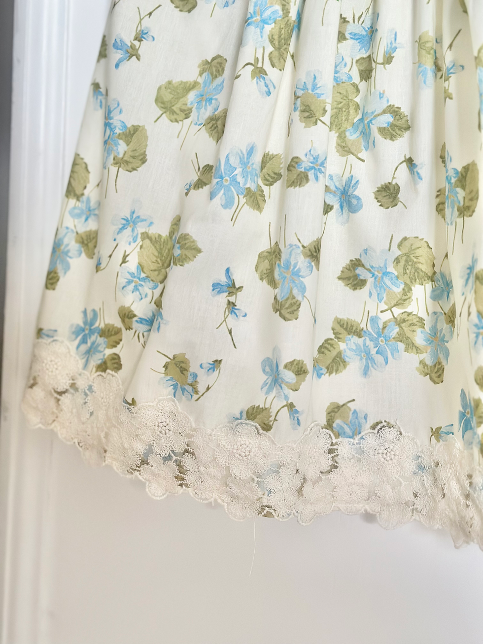 Miniaturebillede: Penelope Open Back Dress 