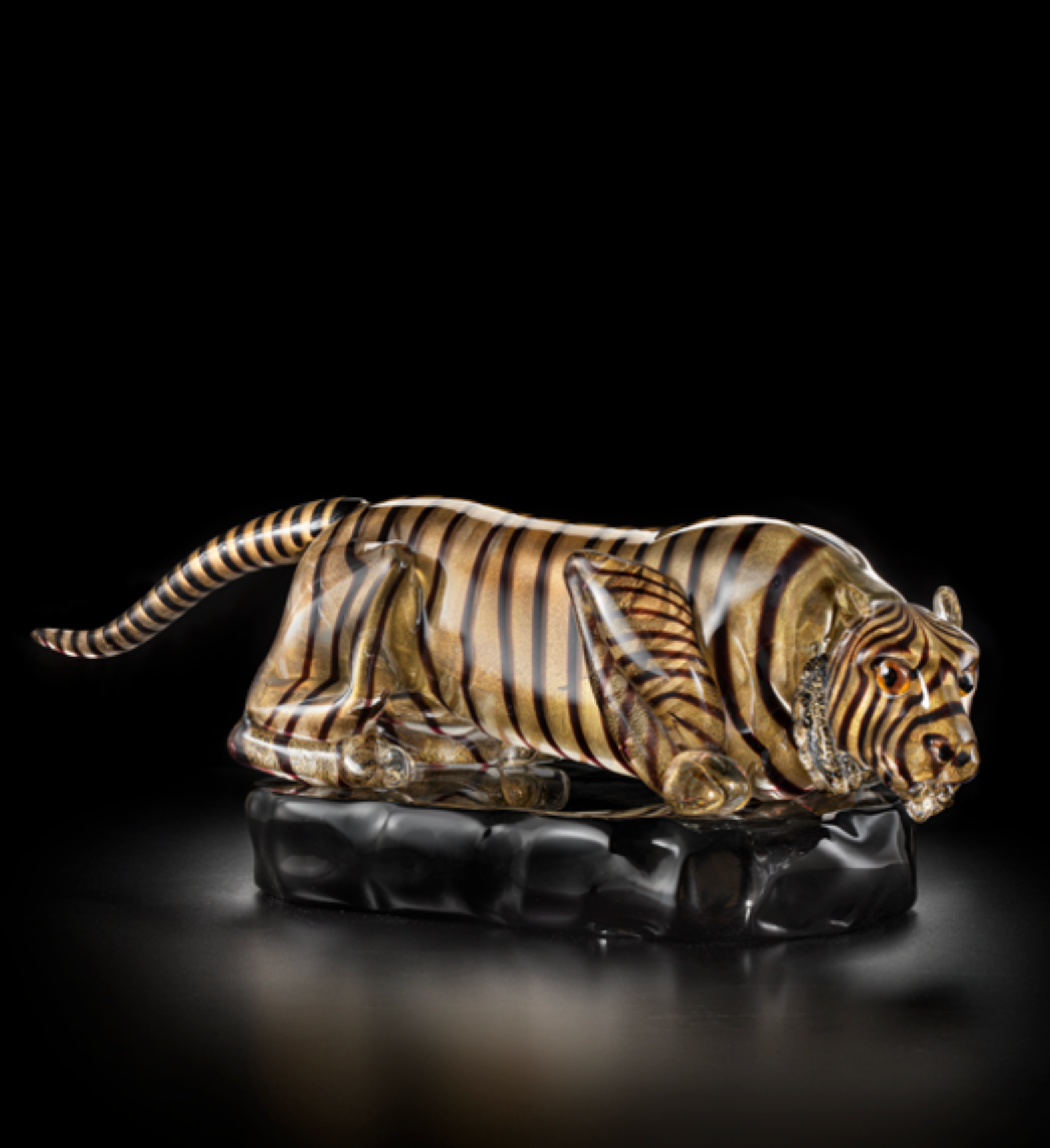 Murano Art Glass Sculpture - CROUCHING SIBERIAN TIGER