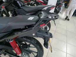 Miniatura: Moto HONDA - CB 125F