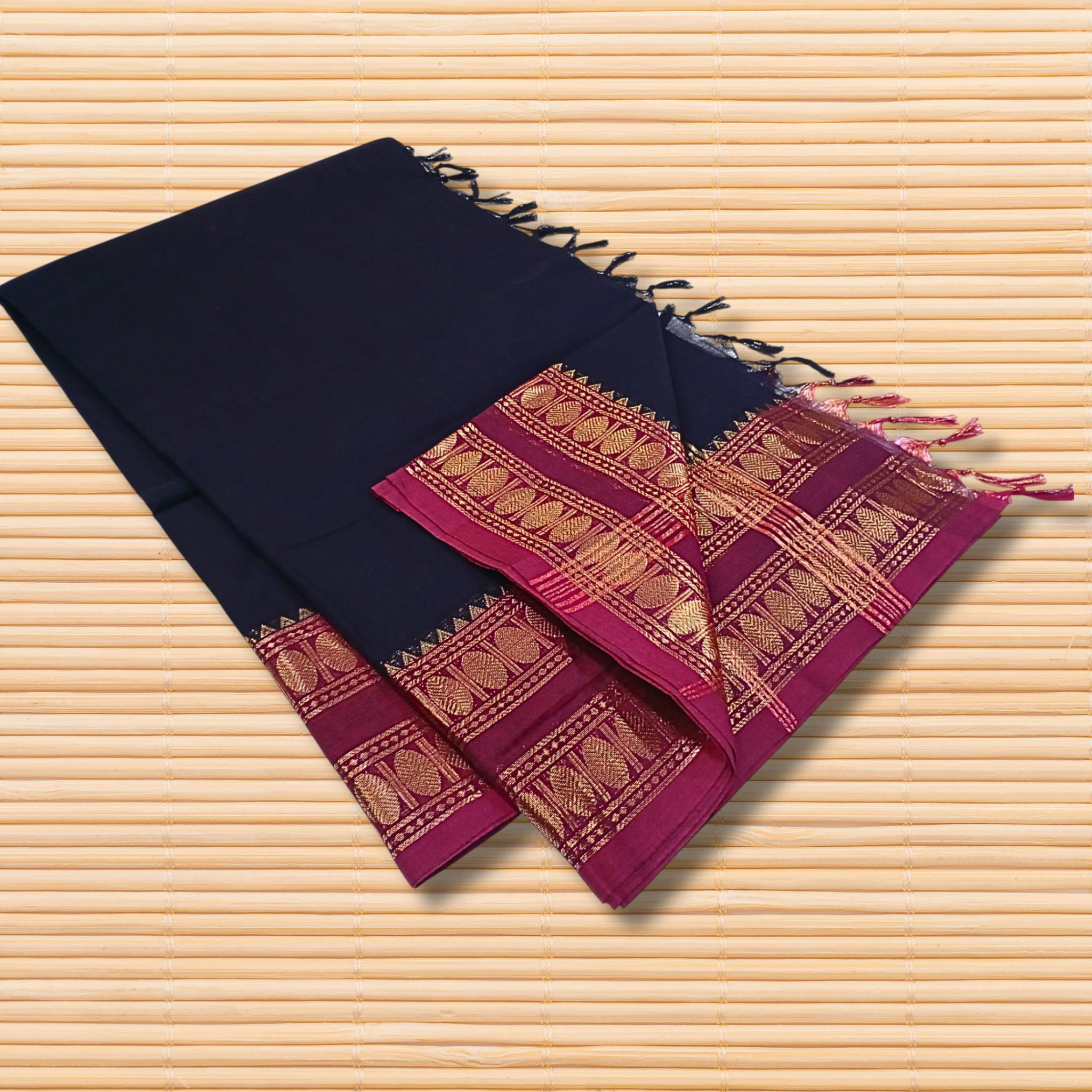 Zari Border Handloom Chettinad Cotton Saree With Running Blouse