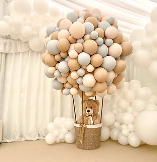 Perrie-Edwards-Baby-Shower-11.jpg