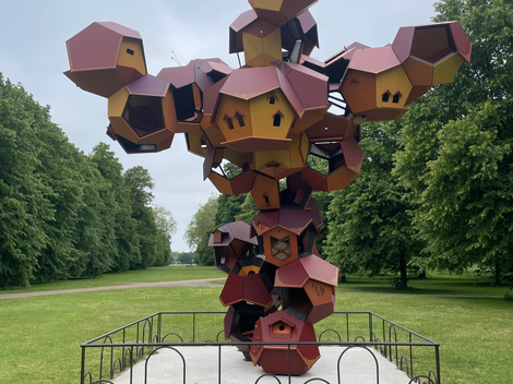 REVIEW : Tomas Saraceno in Collaboration: Web(s) of Life