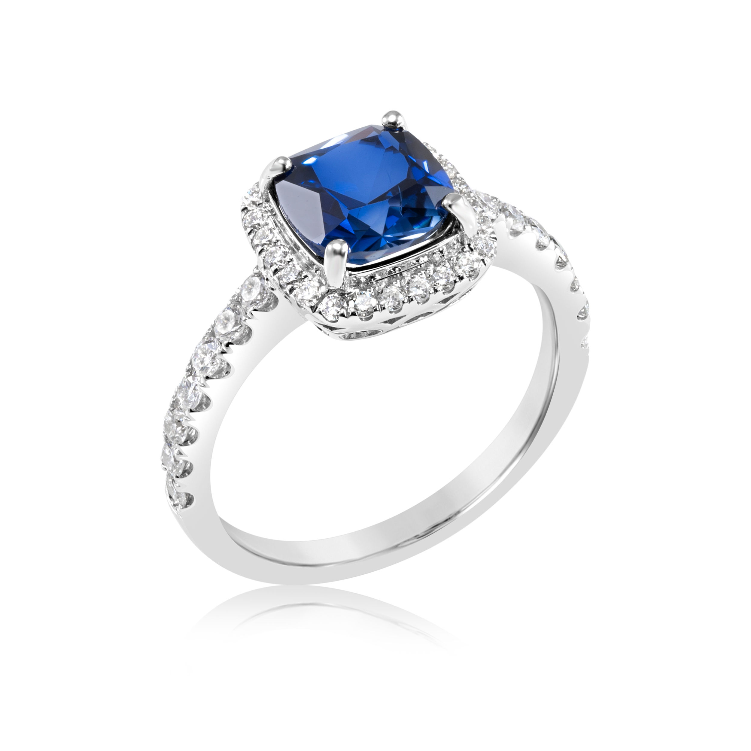 Cushion-shape lab-grown sapphire 18K ring 1.84ctw 