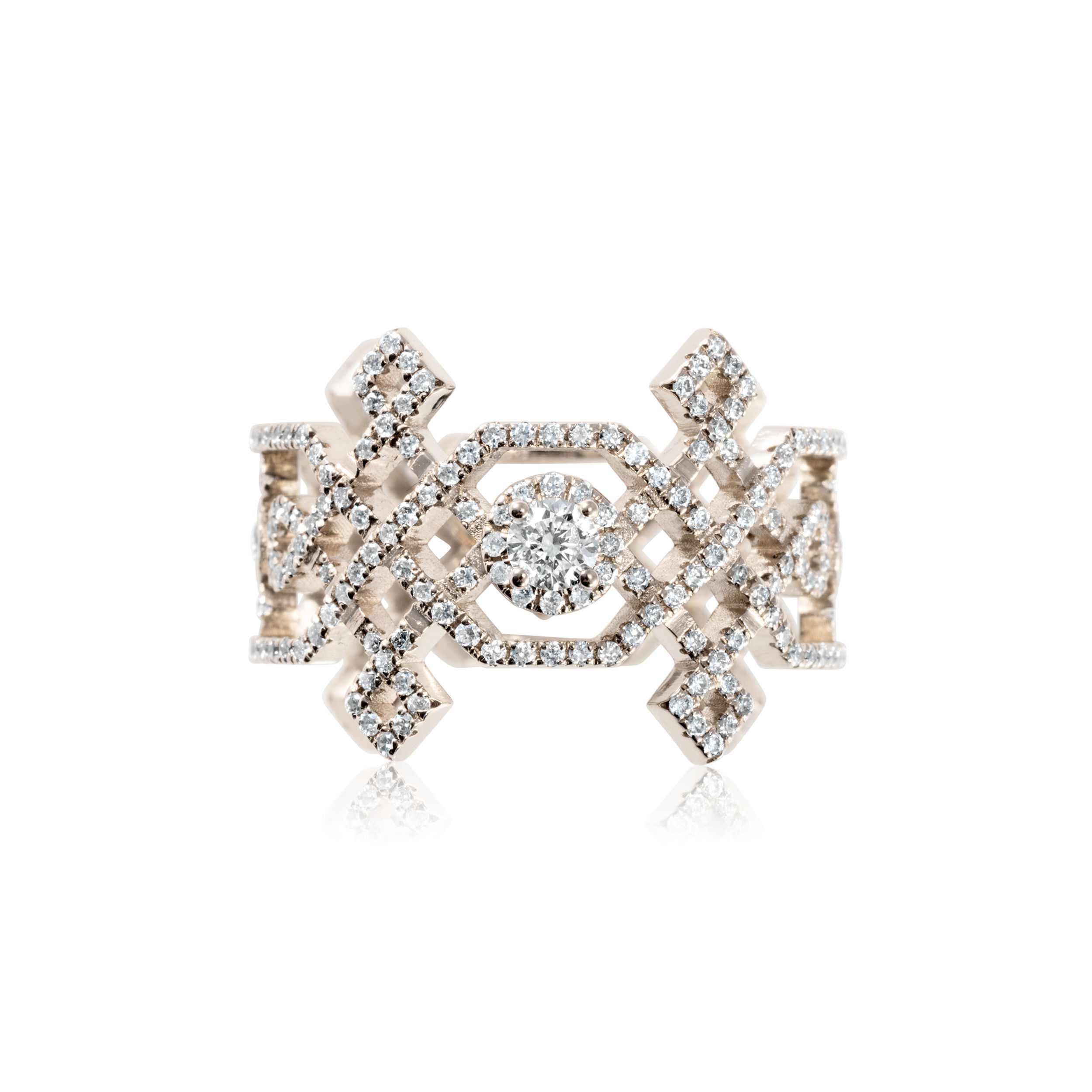 華麗凱爾特結培育鑽石戒指(共0.6卡)