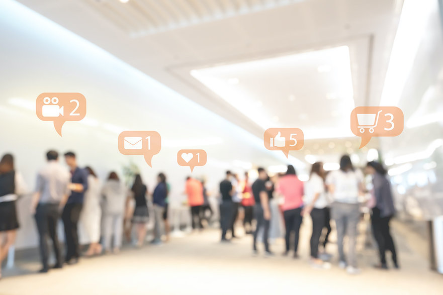Networking at an event - GROW - event ma