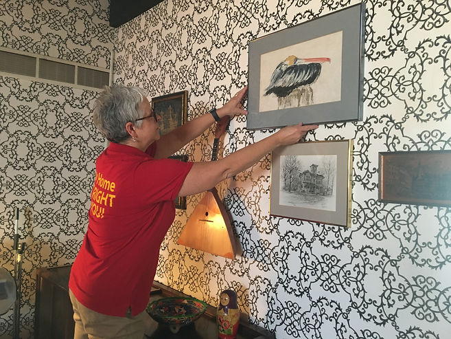 moving - hanging artwork