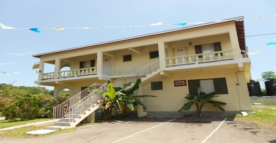 Traveller's Beach Resort