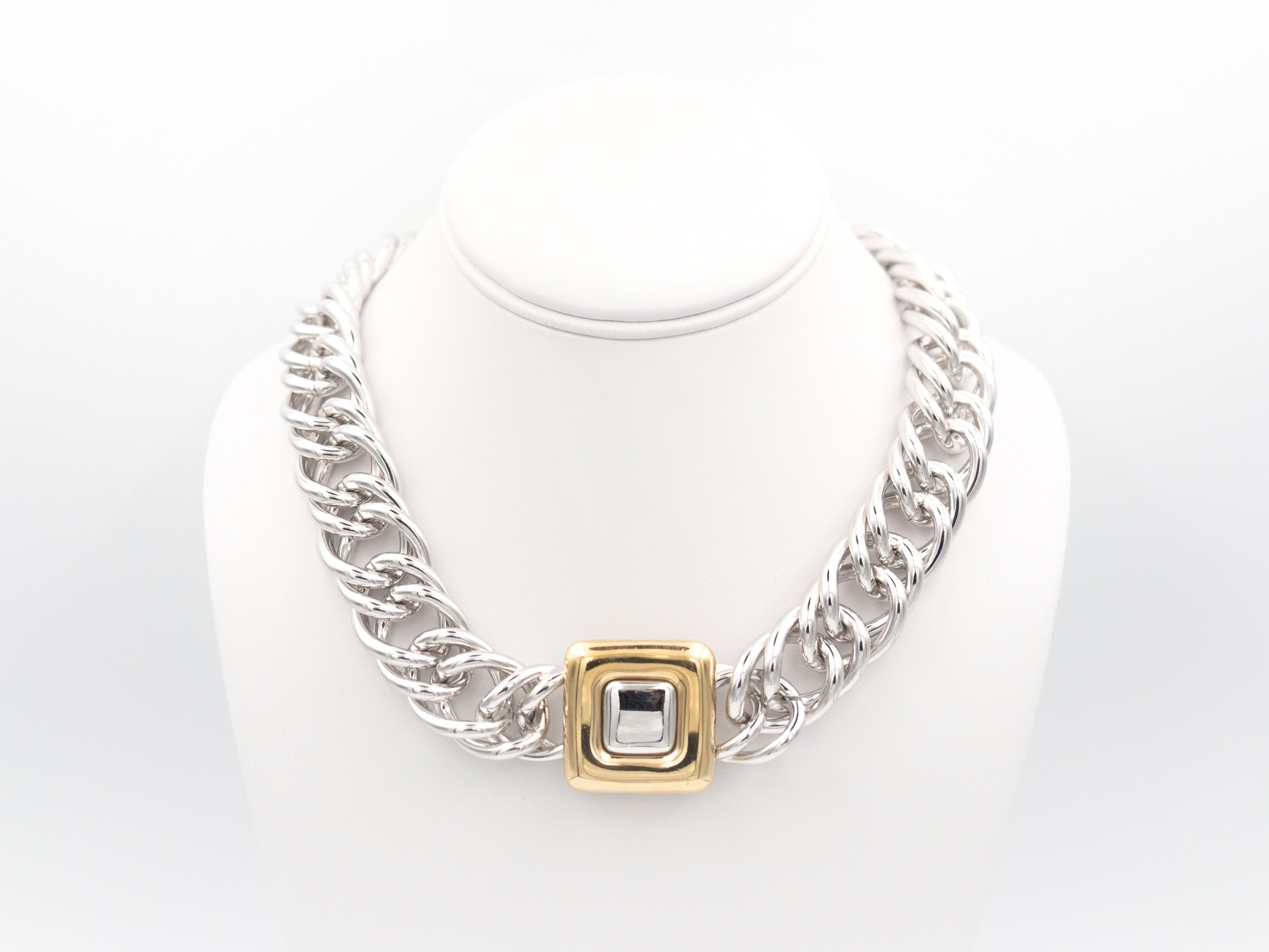 MONET vintage necklace