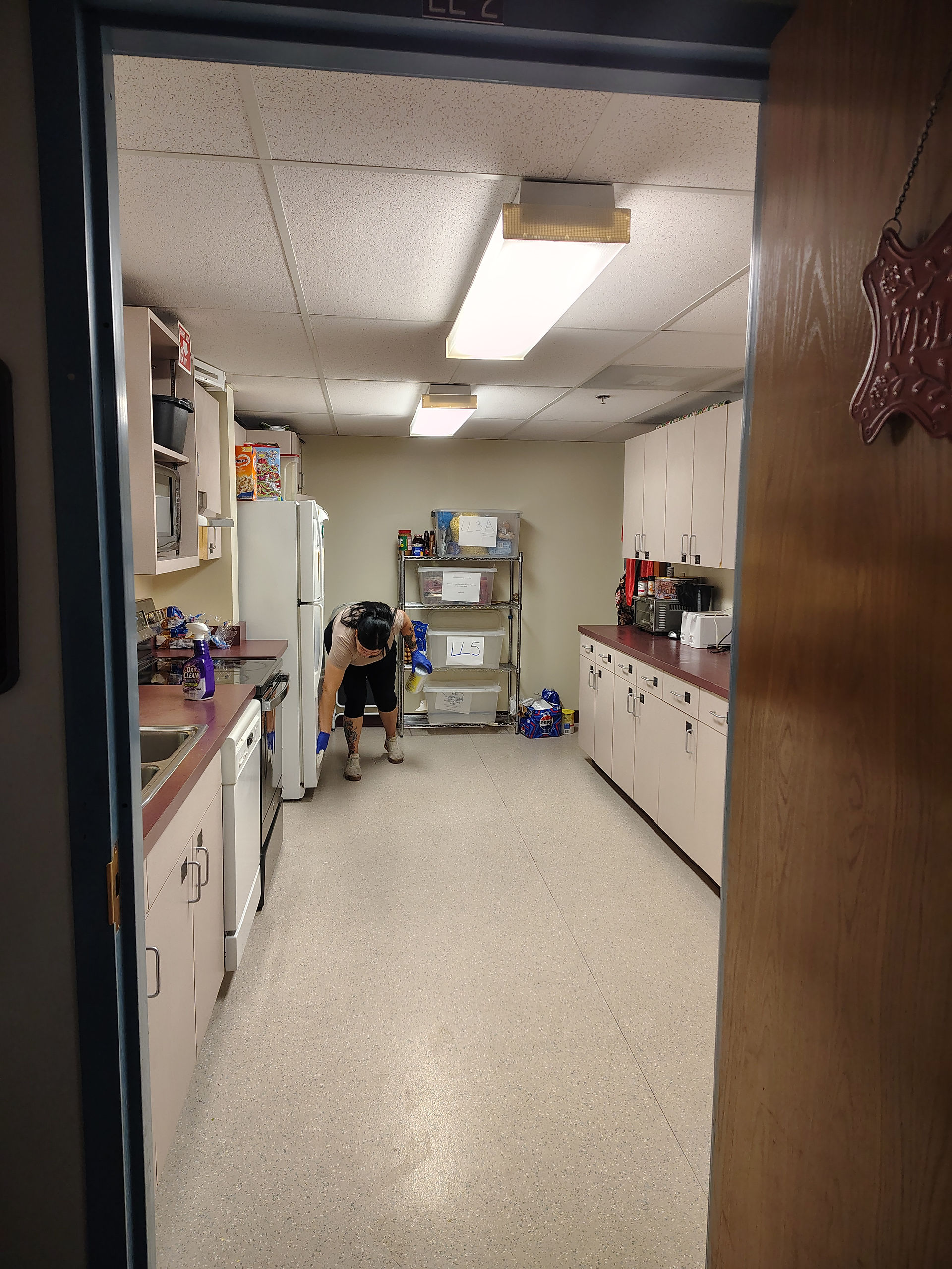 shelter kitchen