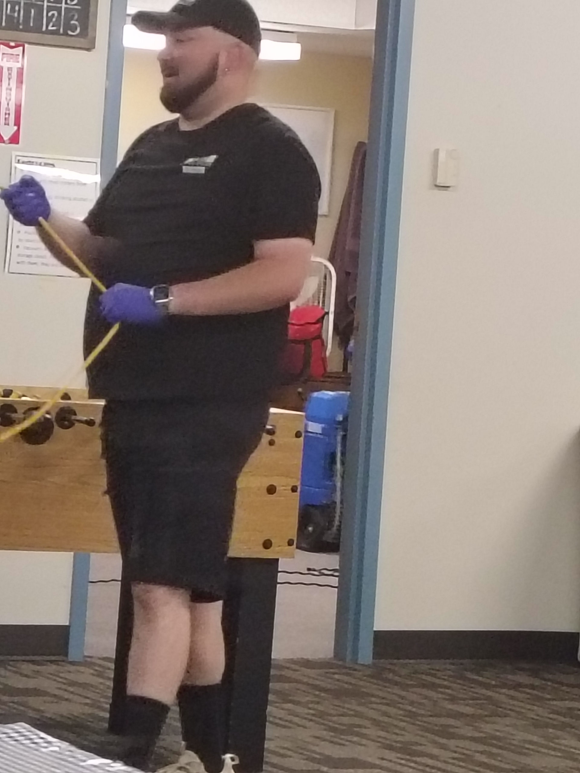 Volunteer working in the shelter